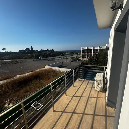 Girne, Private Close To The Sea And *
